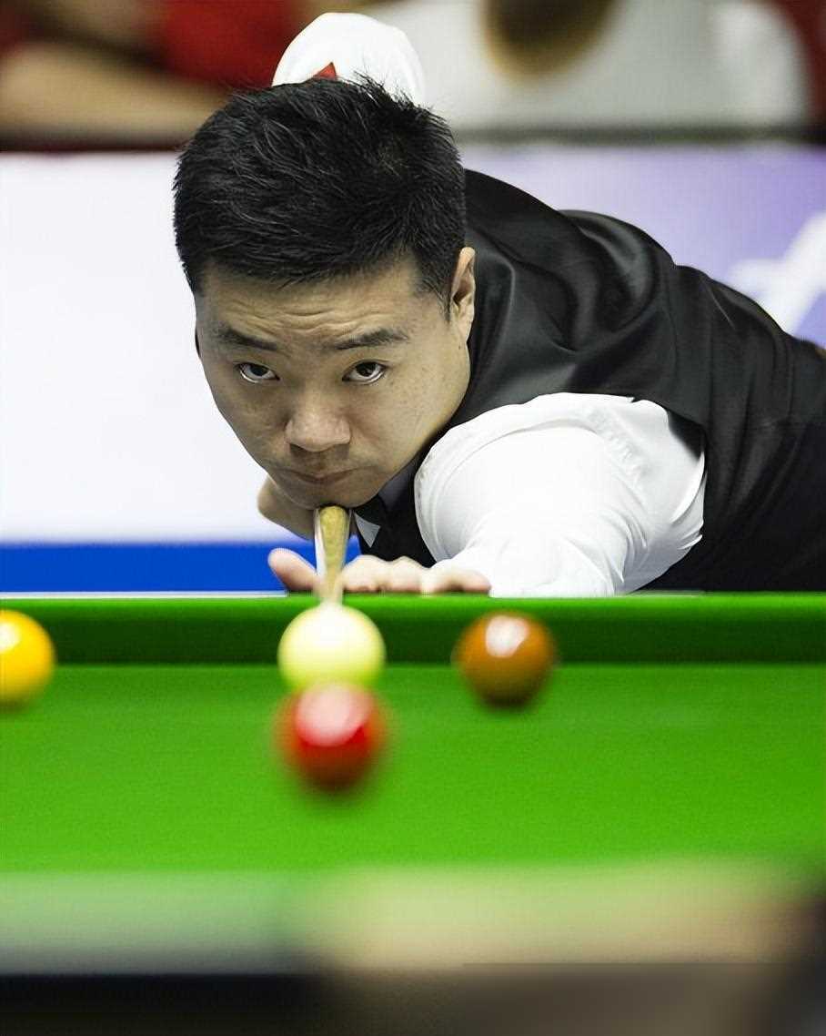 0大胜波鸿 0大胜波鸿